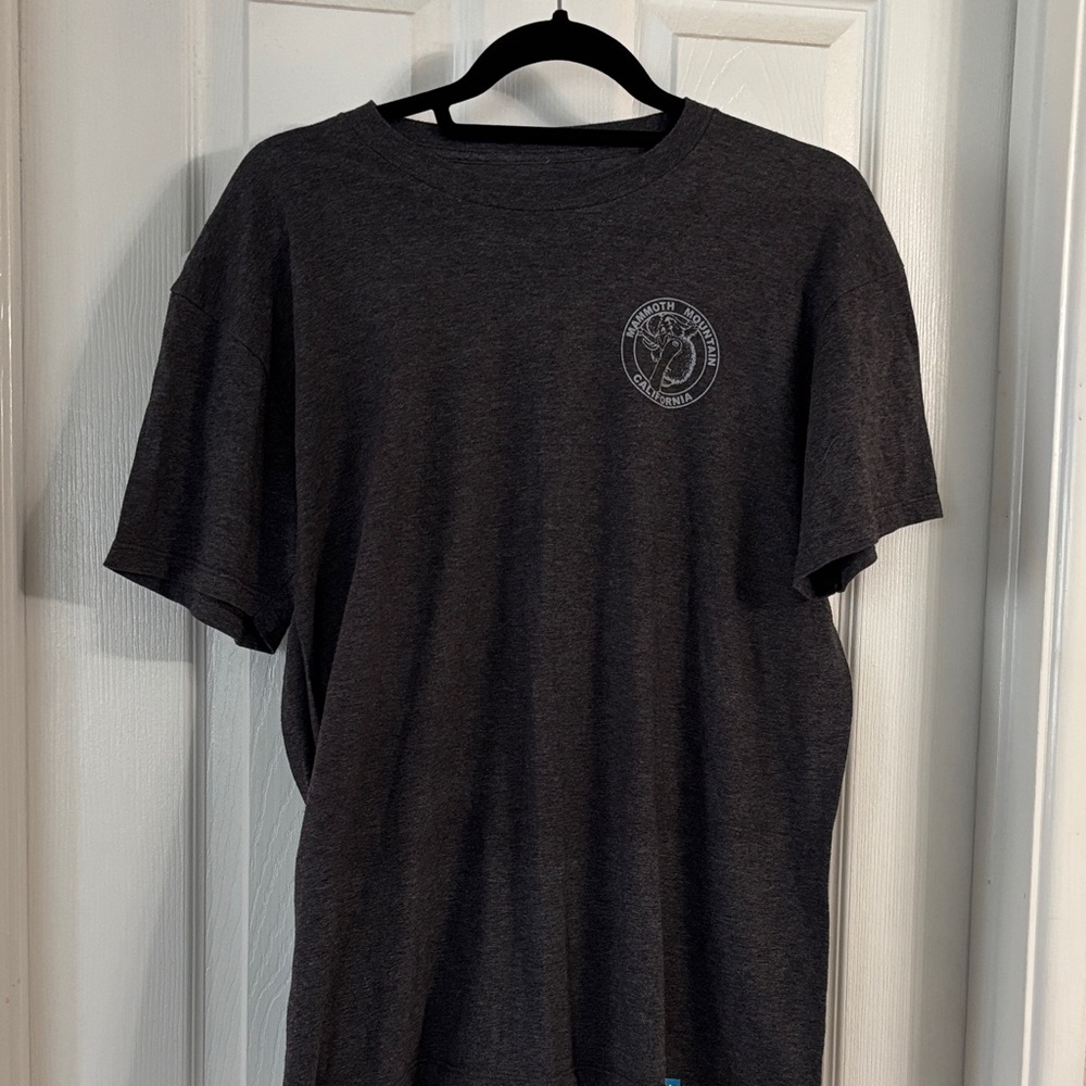Classic Mammoth Mountain Tee-NWOT